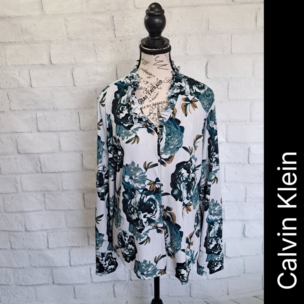 1000 shares! Calvin Klein blouse
